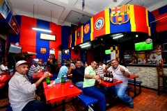 Barl-el-amigo-sobre-la-Sexta-calle-Oriente-y-Cuarta-Avenuda-Sur