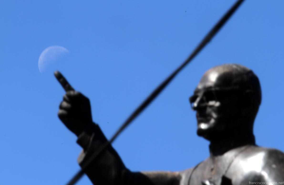 Las estatuas de San Romero de América