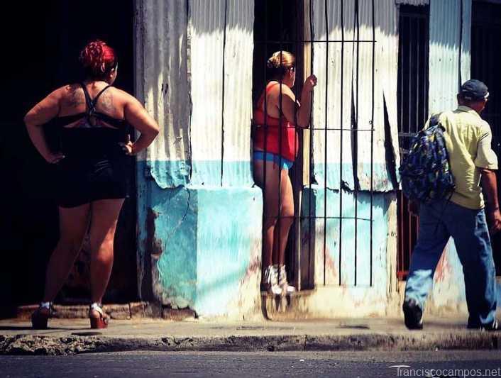 SOLAS EN LA PANDEMIA: El olvido de las trabajadoras del sexo