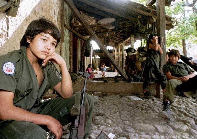 LOS NIÑOS DE LA GUERRA